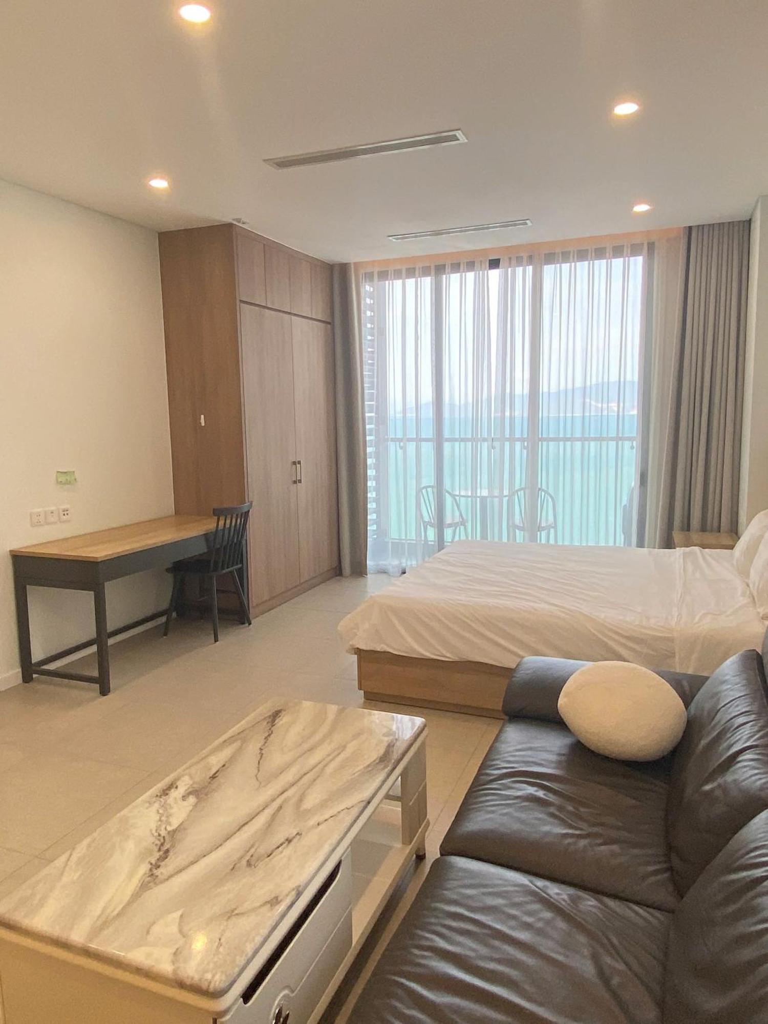 나트랑 Scenia Bay Oceanfront By Housing 아파트 외부 사진
